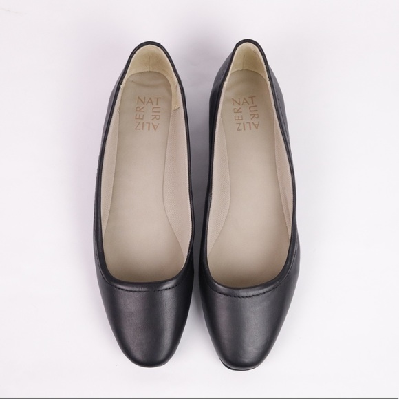 Naturalizer Alya Black Leather Ballet Flats Size 9.5 - Picture 3 of 9